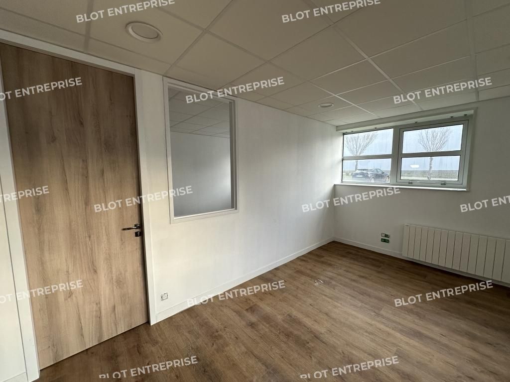 Location bureaux 132 m² non divisibles