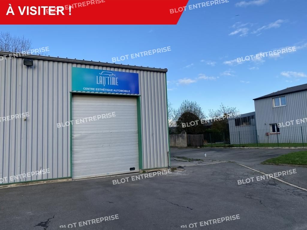 Location entrepôts 150 m² non divisibles