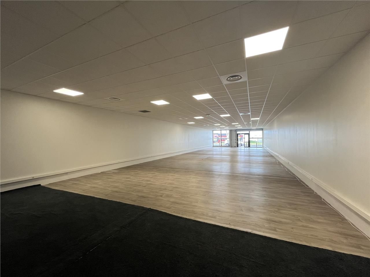 Location local commercial 278 m² à Balma