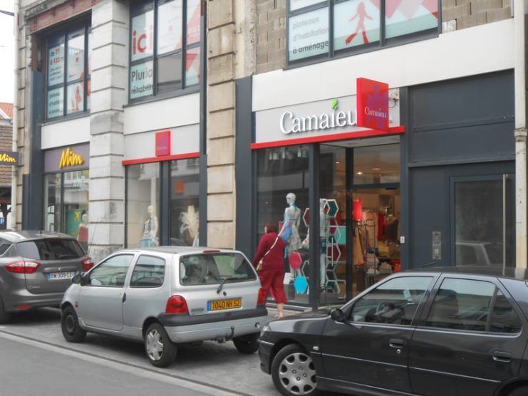 Location local commercial 245 m² à Saint-Dizier