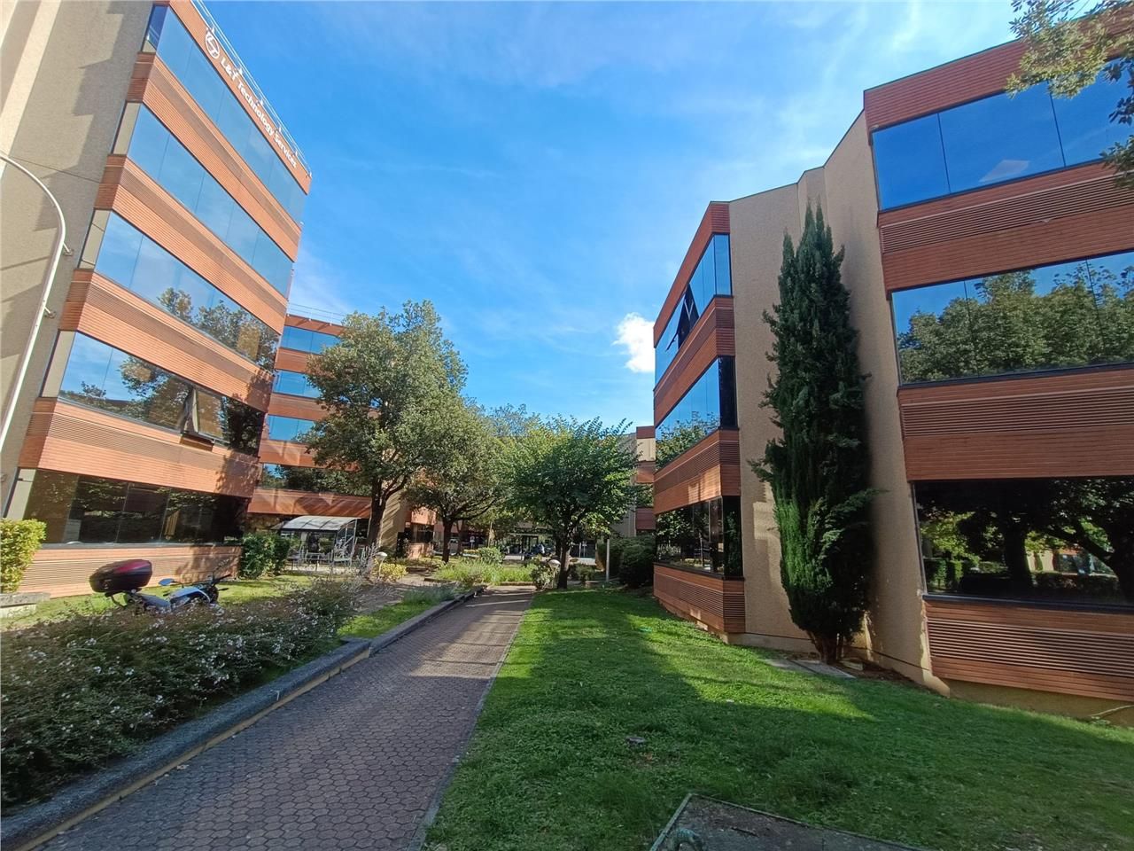 Location bureaux 366 m² à Blagnac
