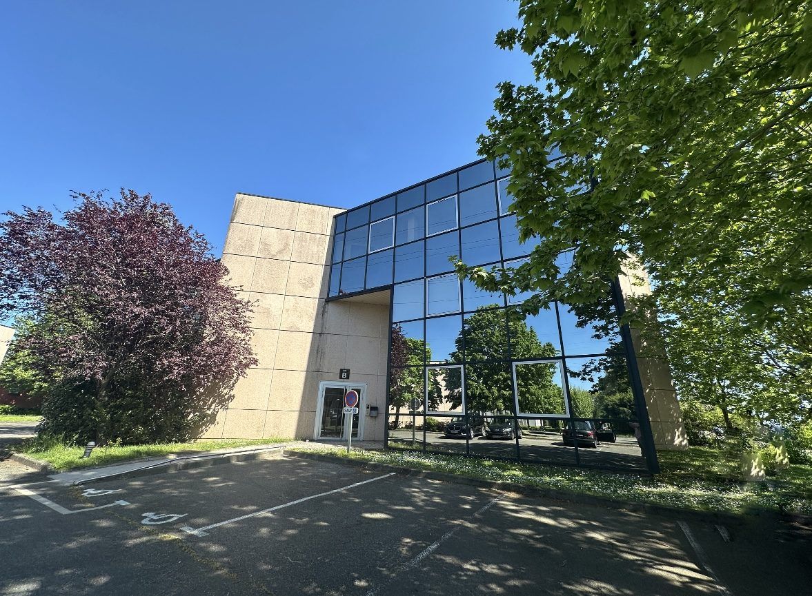 Location bureaux 71 m² à Labège