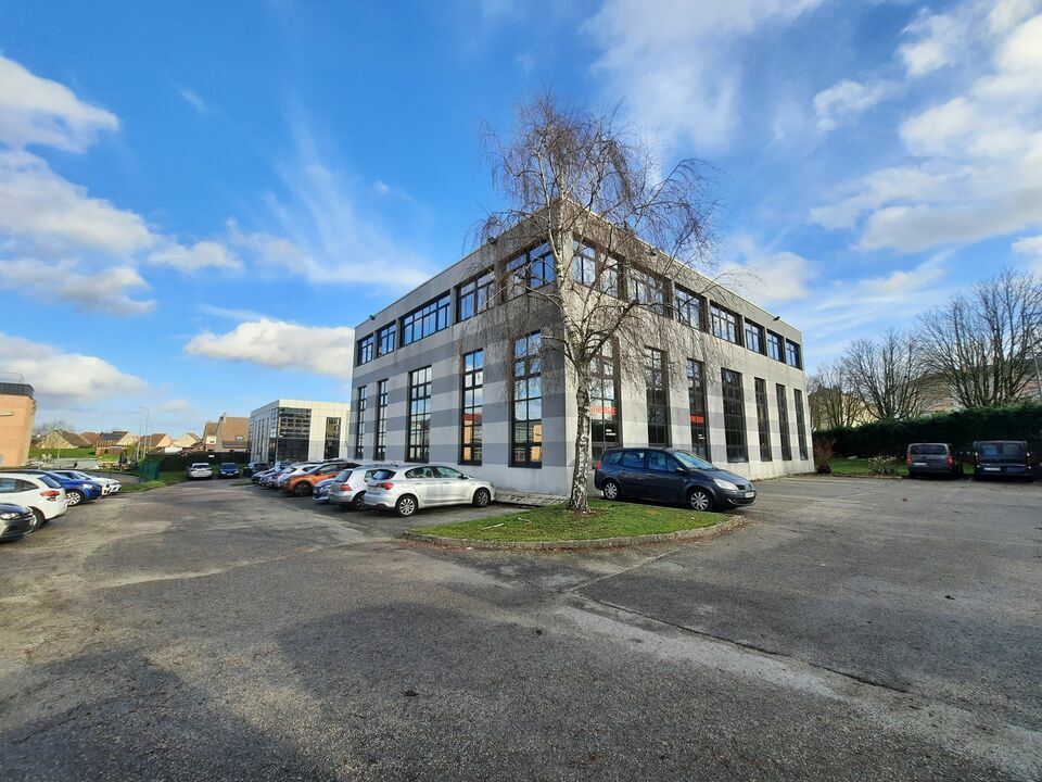 Location bureaux 253.9 m² divisibles à partir de 89 m²