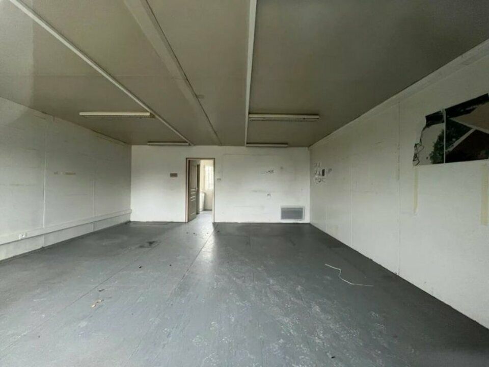 Location bureaux 145 m² non divisibles