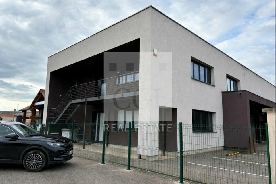 Location bureaux 94 m² non divisibles