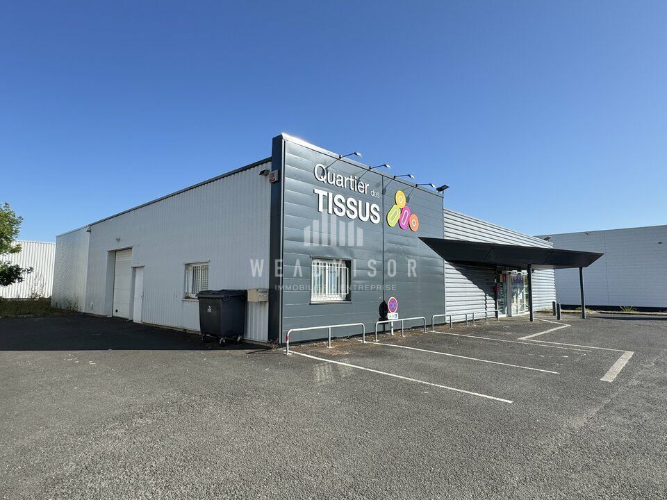 Vente local commercial 500 m² non divisibles