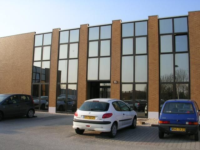 Location bureaux 74 m² non divisibles