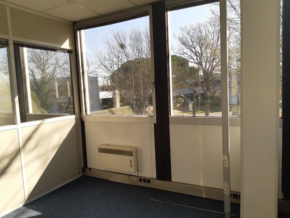Location bureaux 504 m² à LABEGE