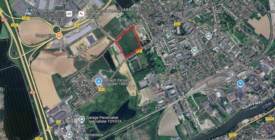 France Locaux vous propose des locaux d'activité neufs à vendre au sein de la nouvelle zone d'activité de Persan à proximité du centre commercial Parenthèse et de l'A16.