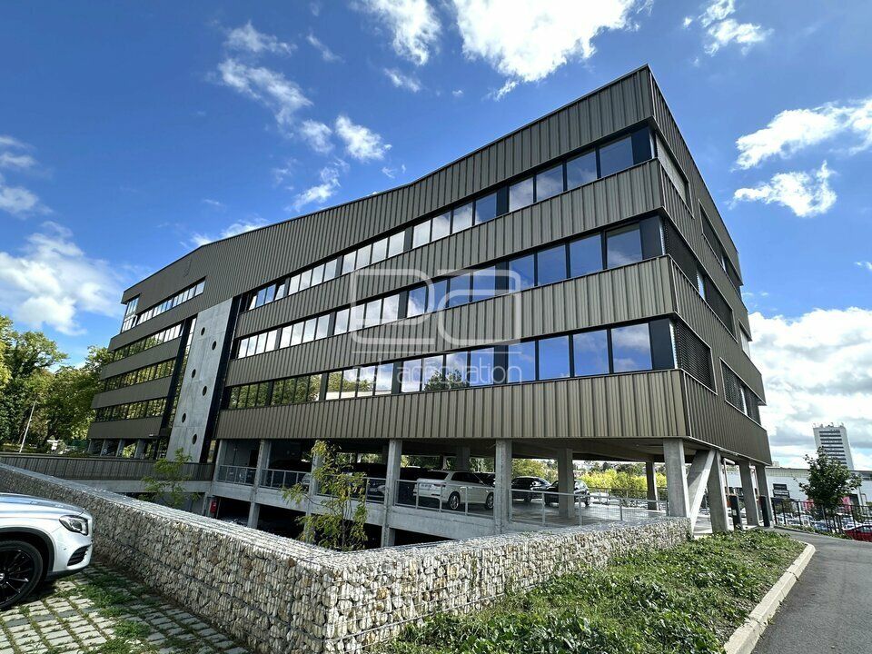 Location bureaux 795.1 m² divisibles à partir de 178 m²