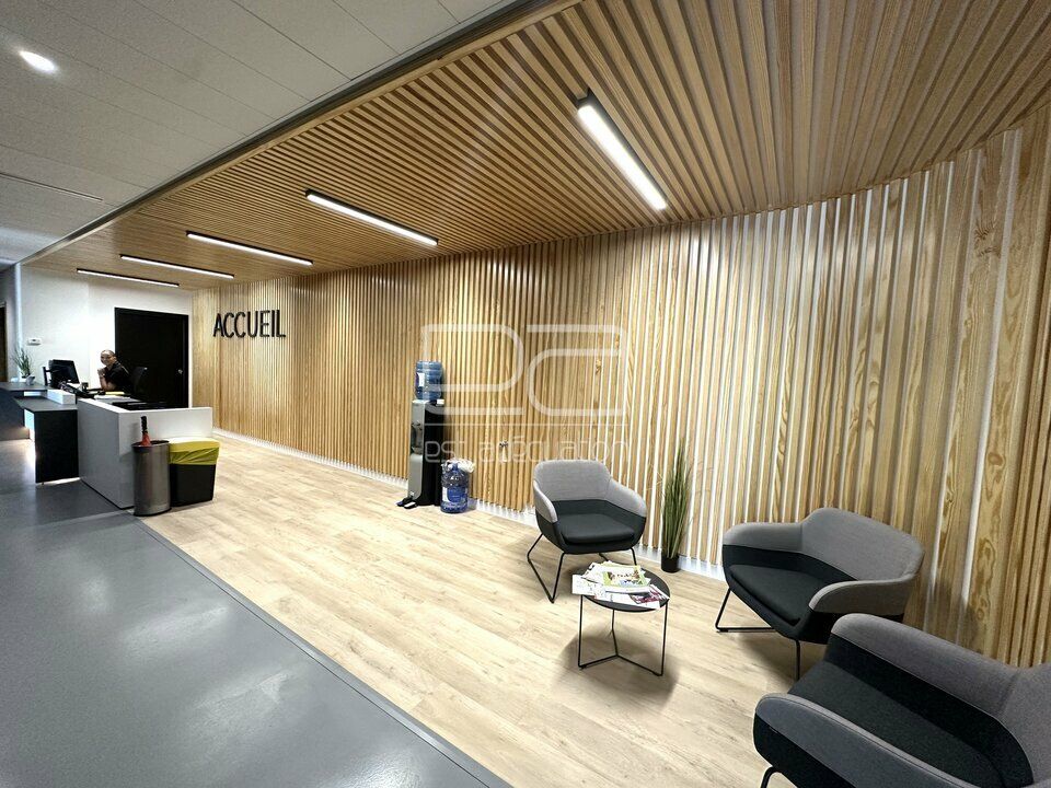 À LOUER – Bureaux ERP 5 au R+1 – 178 à 795 m²– Laxou