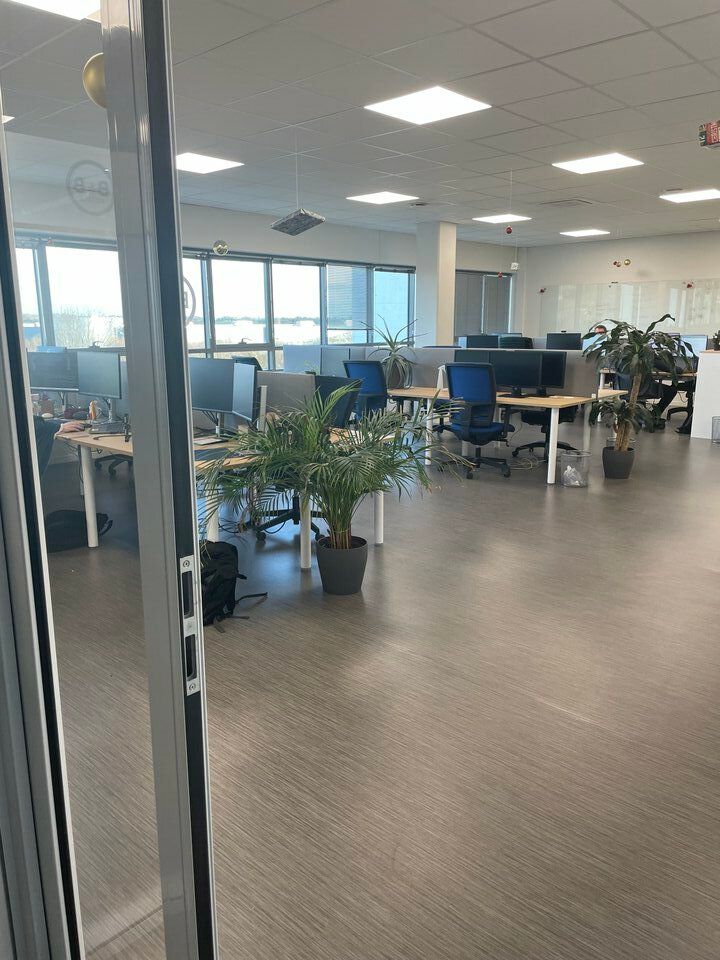 Location bureaux 330 m² non divisibles