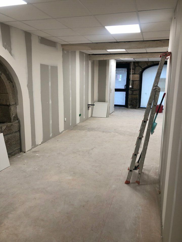 Location local commercial 47 m² non divisibles