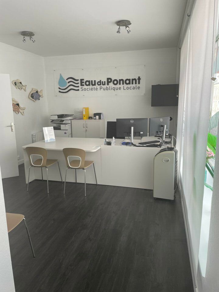 A LOUER- BUREAUX -CENTRE DE LANDIVISIAU