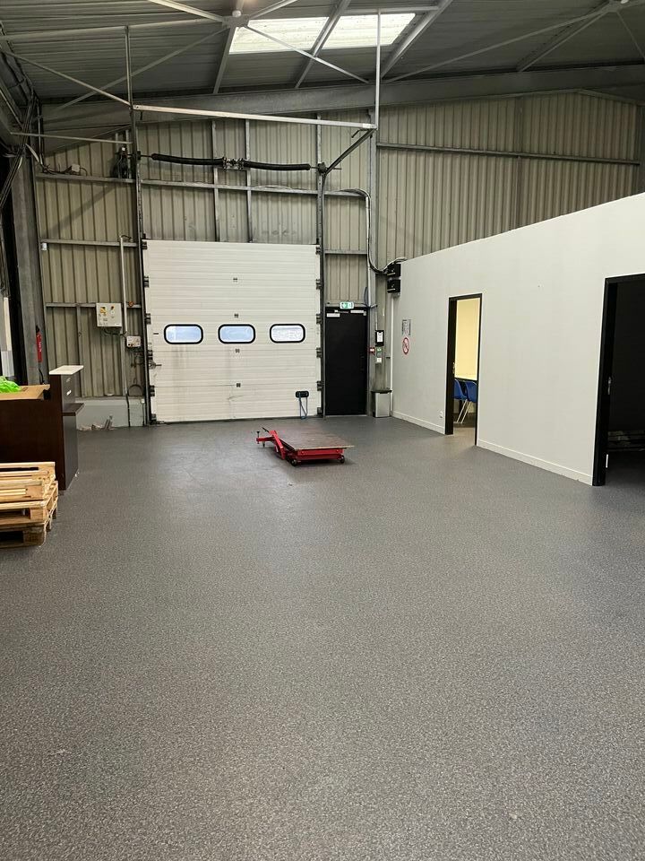 A LOUER - LOCAL D'ACTIVITE - BREST