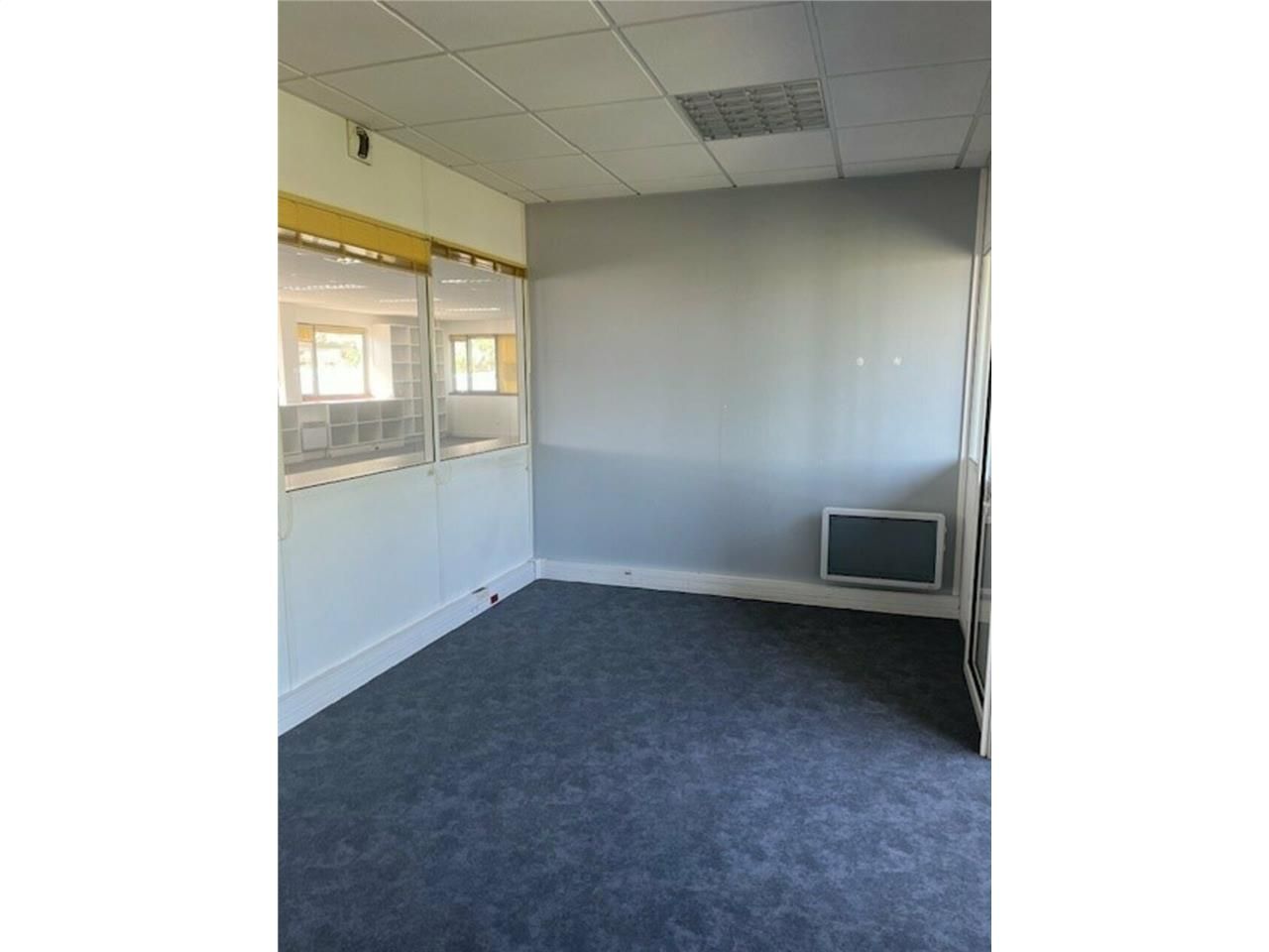 A LOUER - BUREAUX 220m2 - BREST PORT DE COMMERCE 