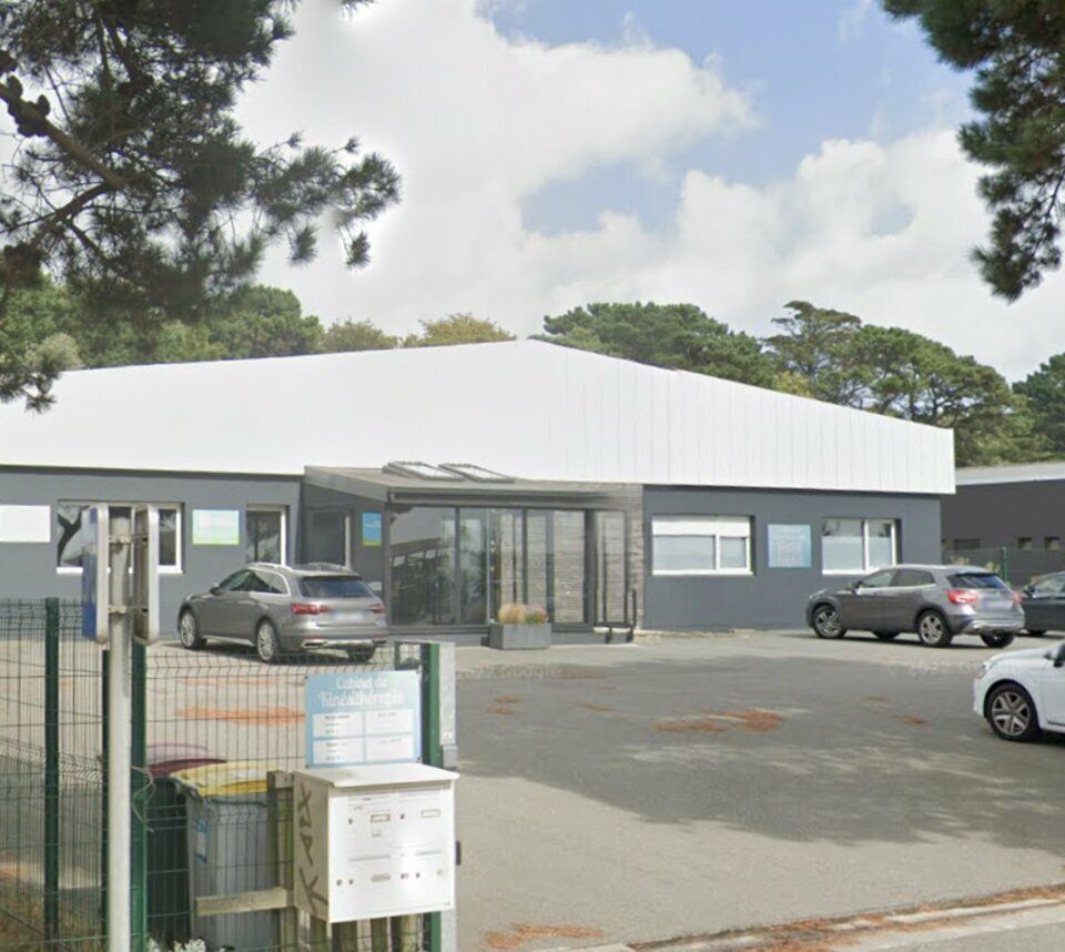 A LOUER - LOCAL D'ACTIVITE- BREST PORT