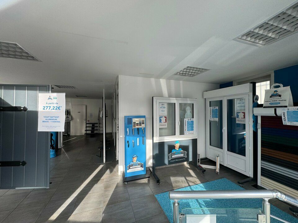 Location local commercial 280 m² non divisibles