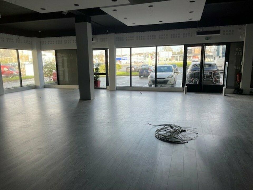 LOCATION - LOCAL COMMERCIAL - BREST