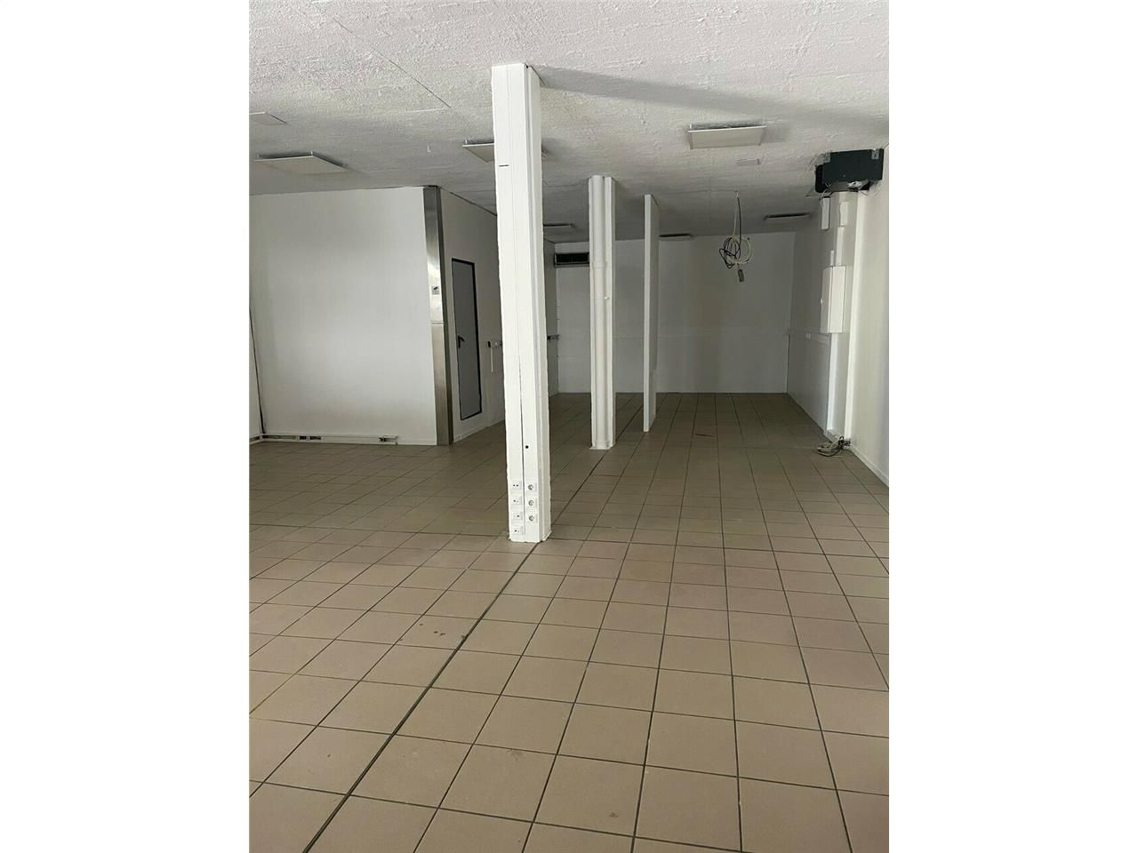 Local commercial avec sous-sol – 125 m² – Lorient