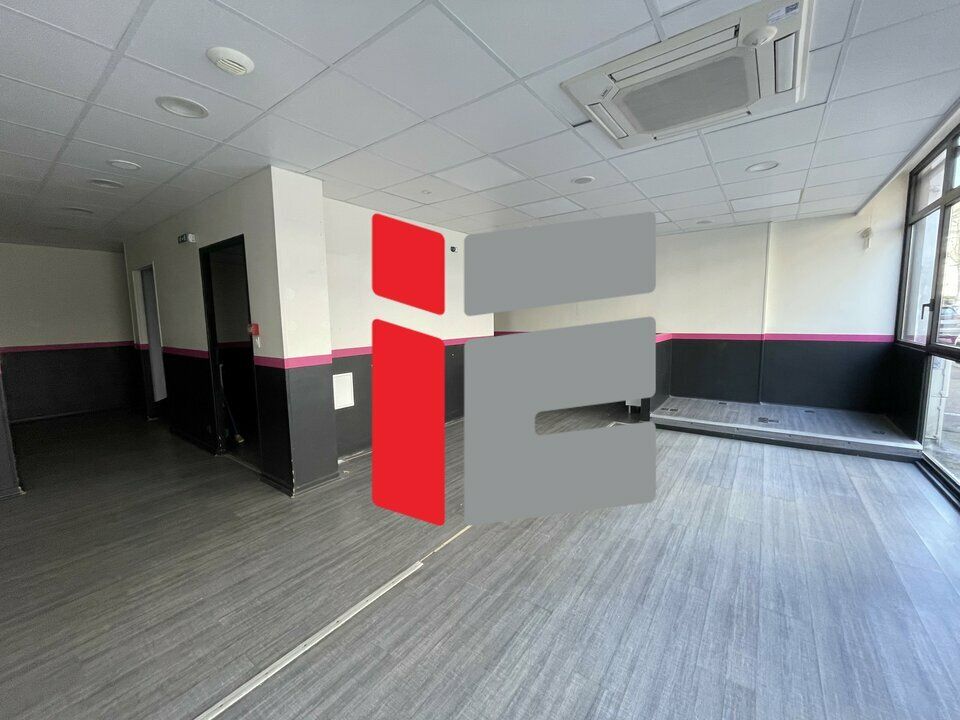Location local commercial 125 m² non divisibles