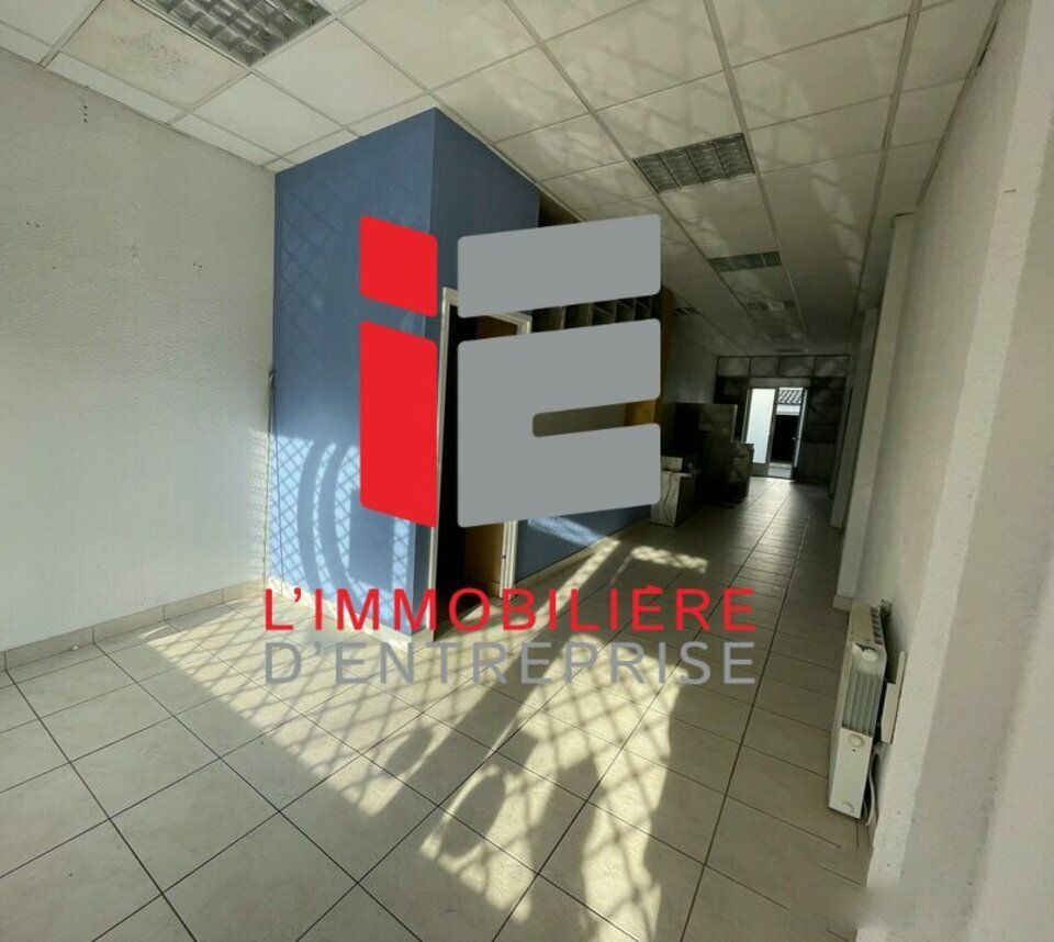 Vente local commercial 157 m² non divisibles