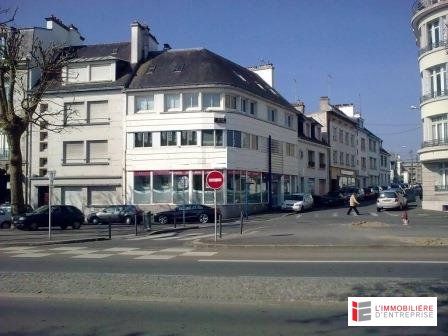 Location local commercial 109 m² non divisibles