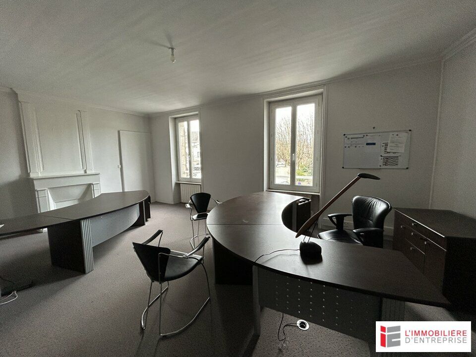 Location bureaux 90 m² non divisibles