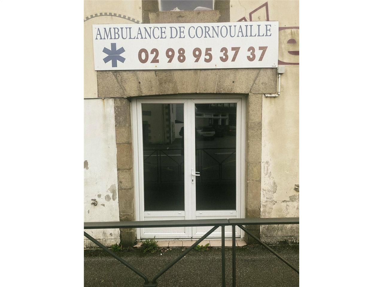 Location local commercial 40 m² non divisibles