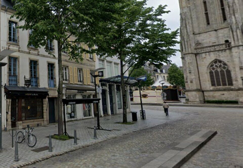 Vente local commercial 120 m² non divisibles