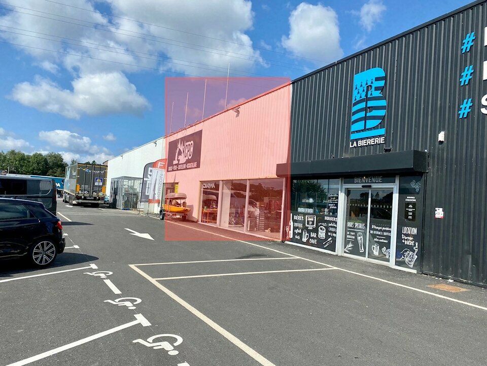 Au cœur de la ZAC de GOURVILY. Gros potentiel.