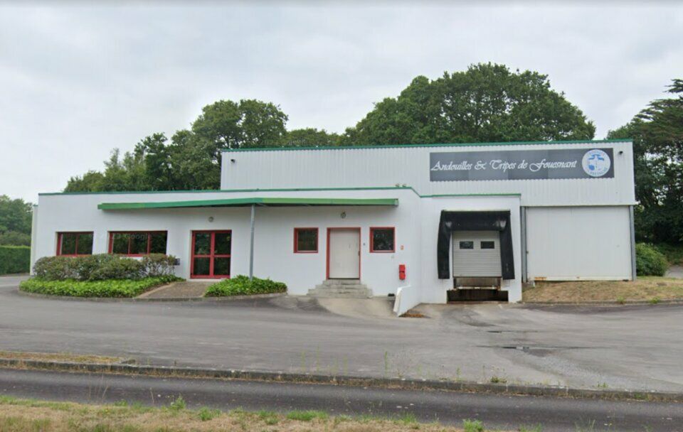 Vente local d''activites 692 m² non divisibles