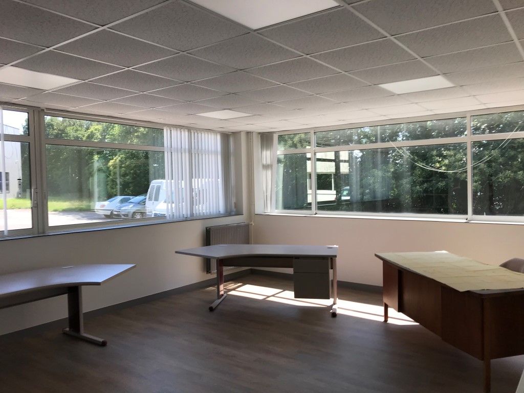 Location bureaux 85 m² non divisibles