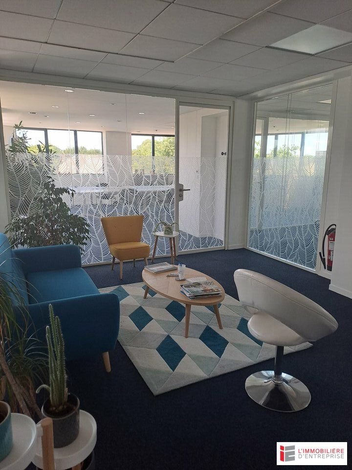 Vente bureaux 200 m² non divisibles