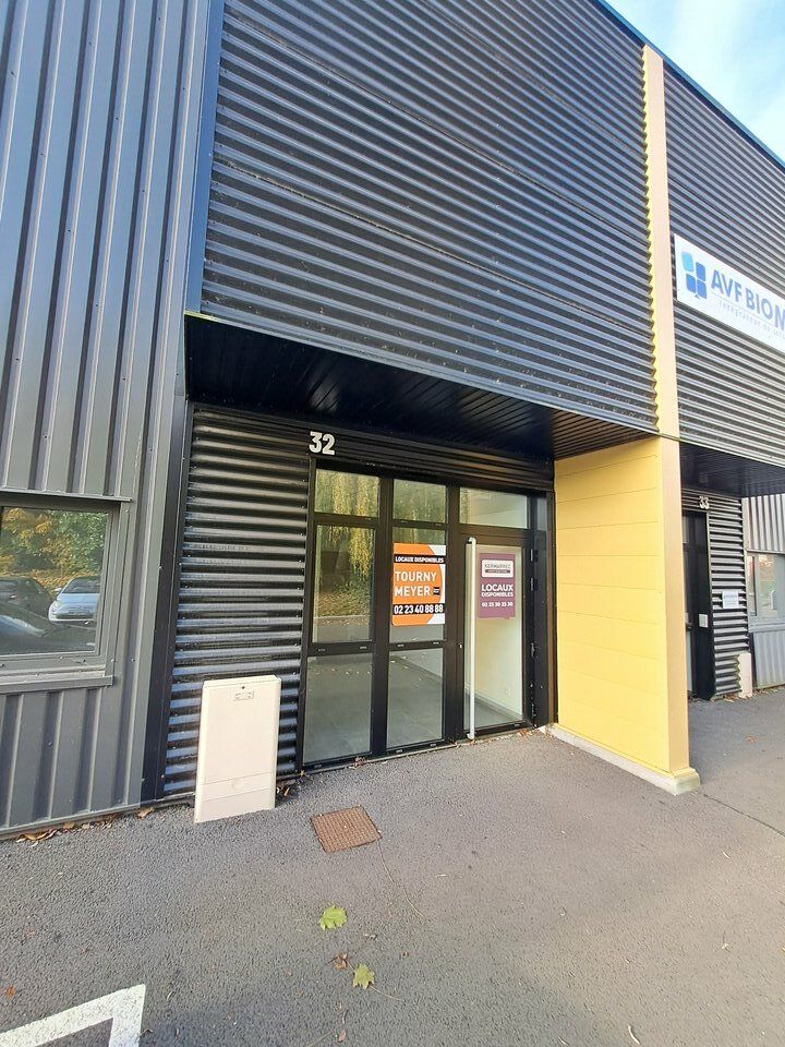 LOCATION – CELLULE D'ACTIVITÉS – 200 m² – LA MÉZIÈRE