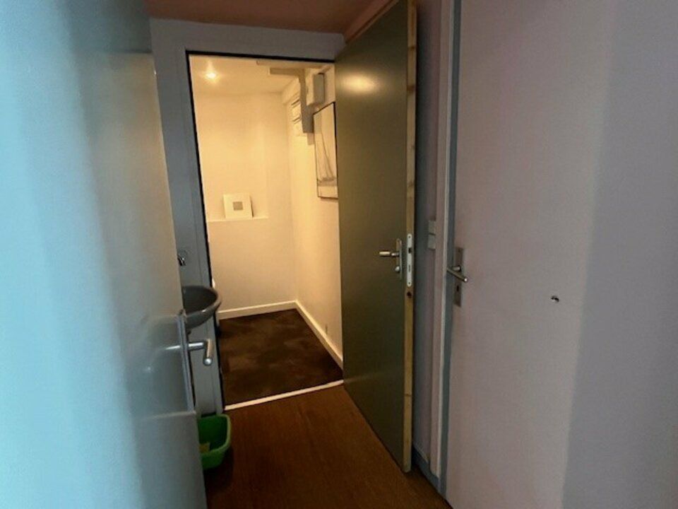 A LOUER - BUREAU - VANNES