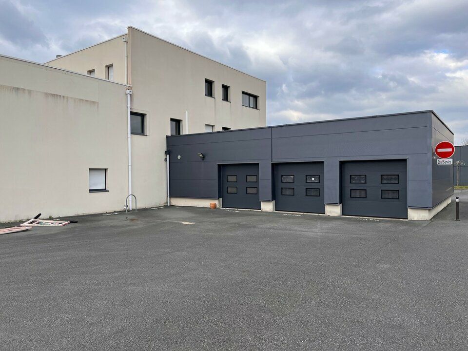 A LOUER - BUREAUX - AURAY