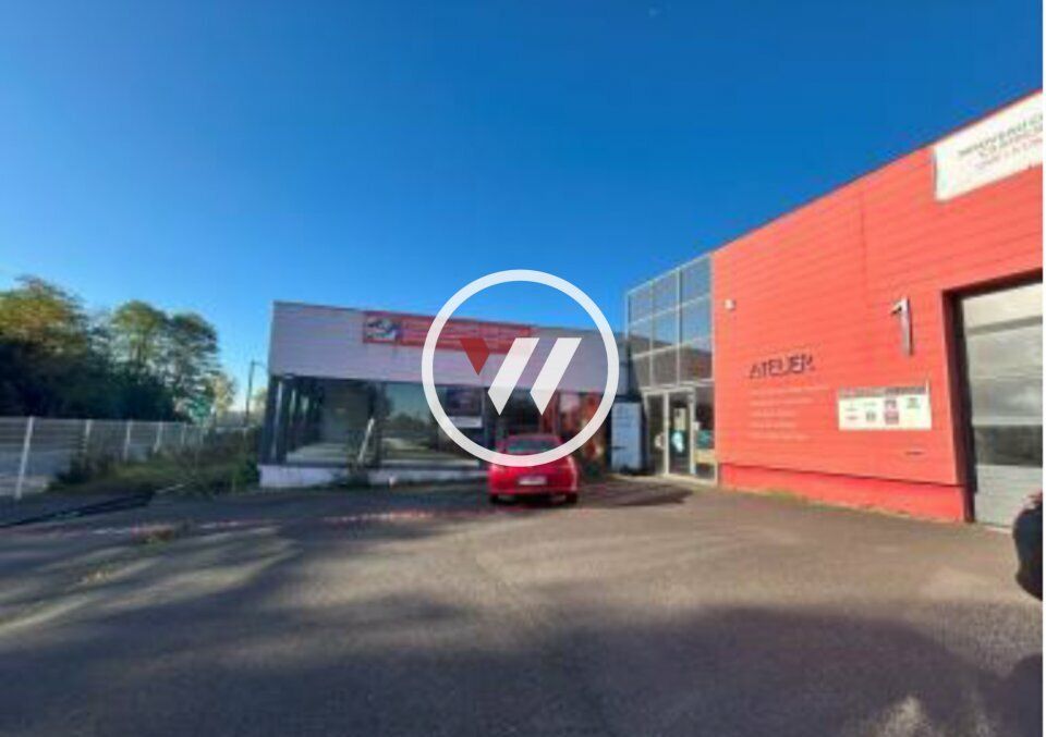 Vente local 1208 m² non divisibles