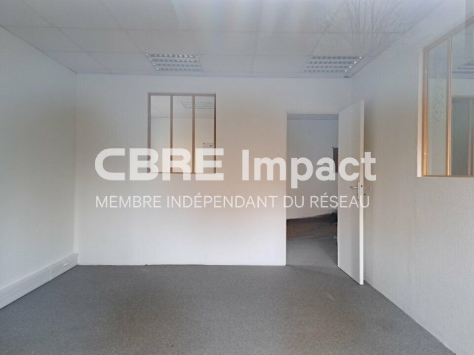 Location bureaux 60 m² non divisibles