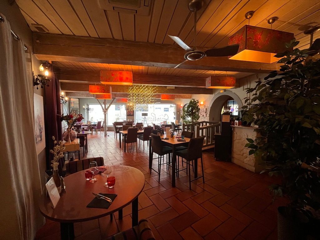 Vente fonds de commerce 720 m² à VILLENEUVE SUR LOT