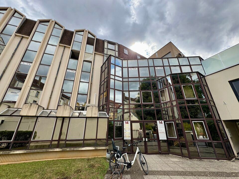 Location bureaux 686 m² divisibles à partir de 56 m²