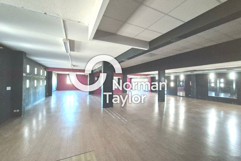 Location bureaux 412 m² non divisibles