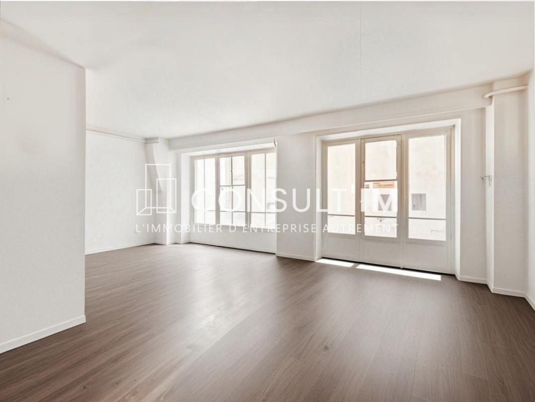 Location bureaux 72 m² non divisibles