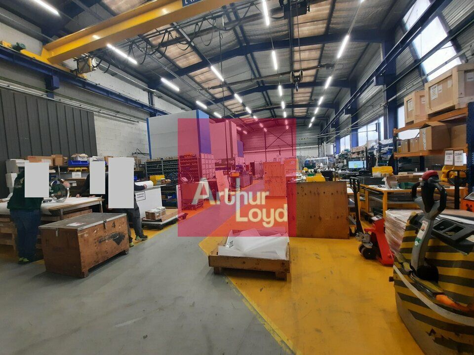 Vente local d''activites 1532 m² non divisibles