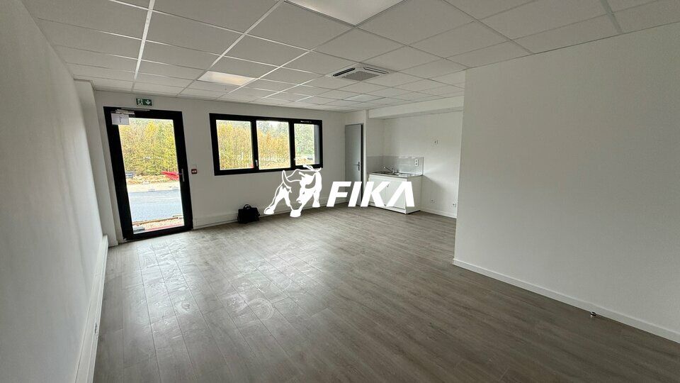 A LOUER LOCAL D'ACTIVITE DE 7 000 m² DIVISIBLE A PARTIR DE 350 m² - (31120) ROQUES