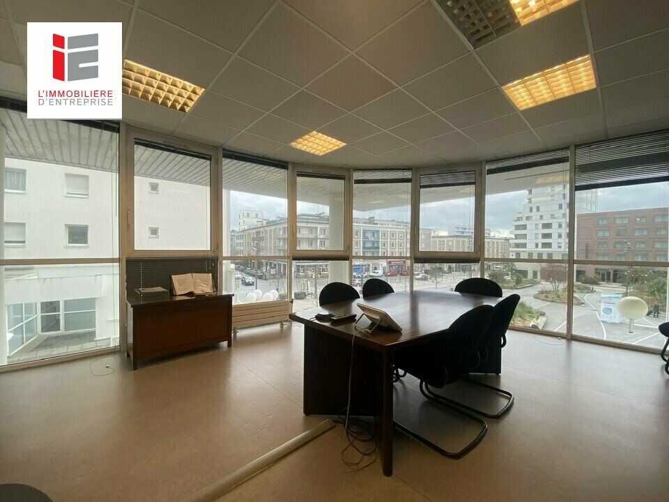 Vente bureaux 1275 m² non divisibles