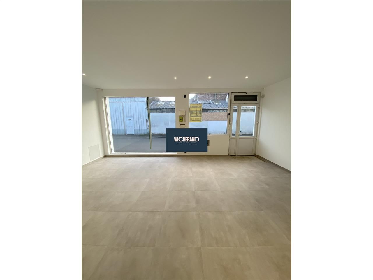 Location local commercial 37 m² à Frelinghien