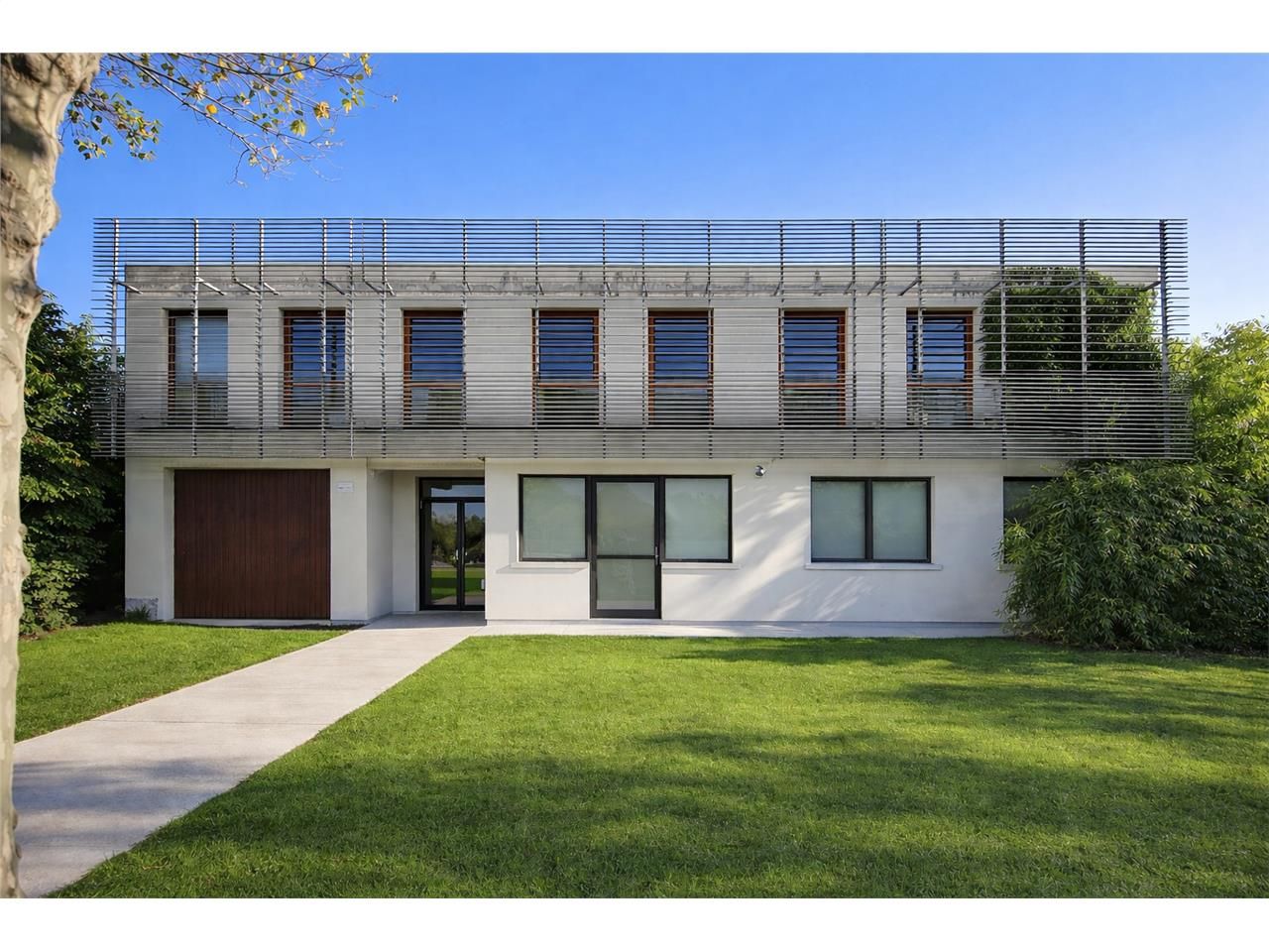 local commercial à vendre le bouscat