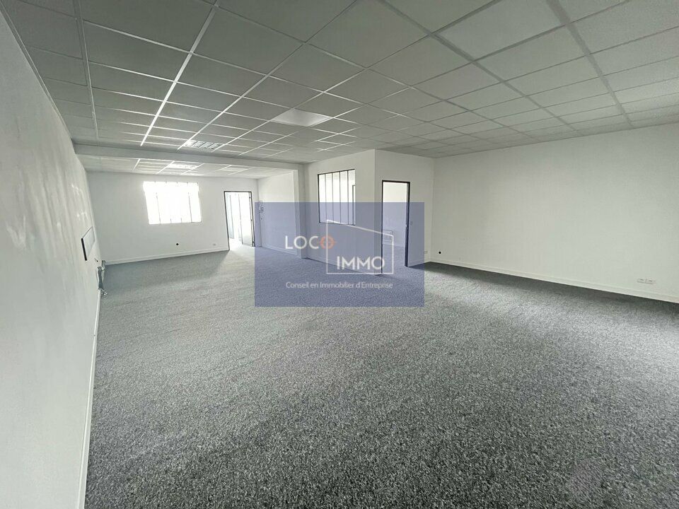 Location bureaux 702 m² non divisibles