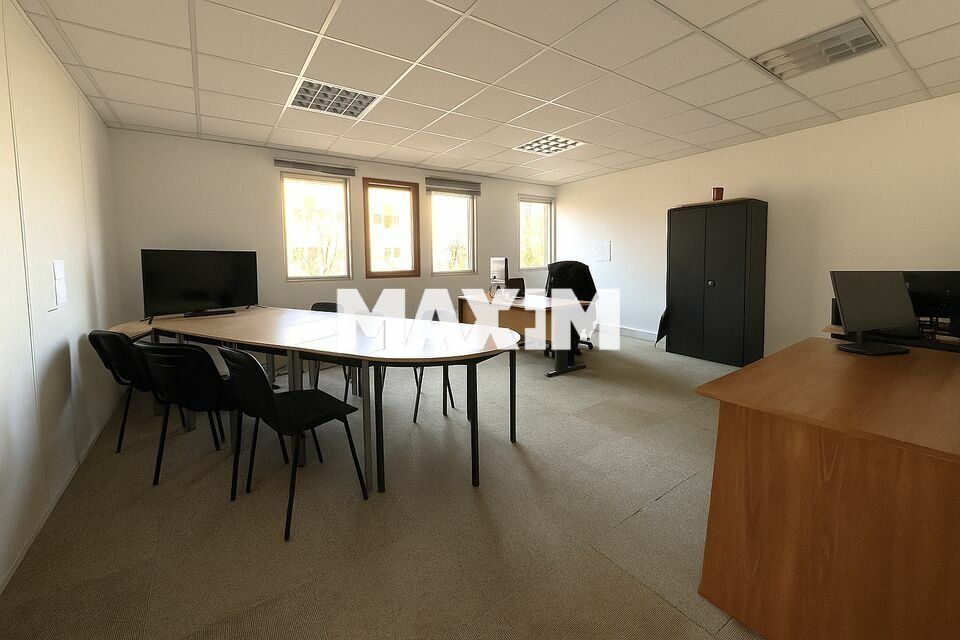 Location bureaux 250 m² non divisibles